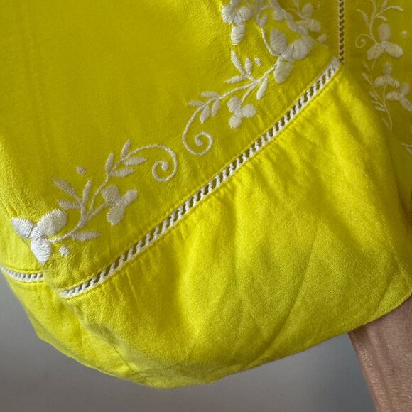 Moulinette Soeurs (Anthropologie) lemon yellow embroidered peasant top / sz 10 - Picture 5 of 11